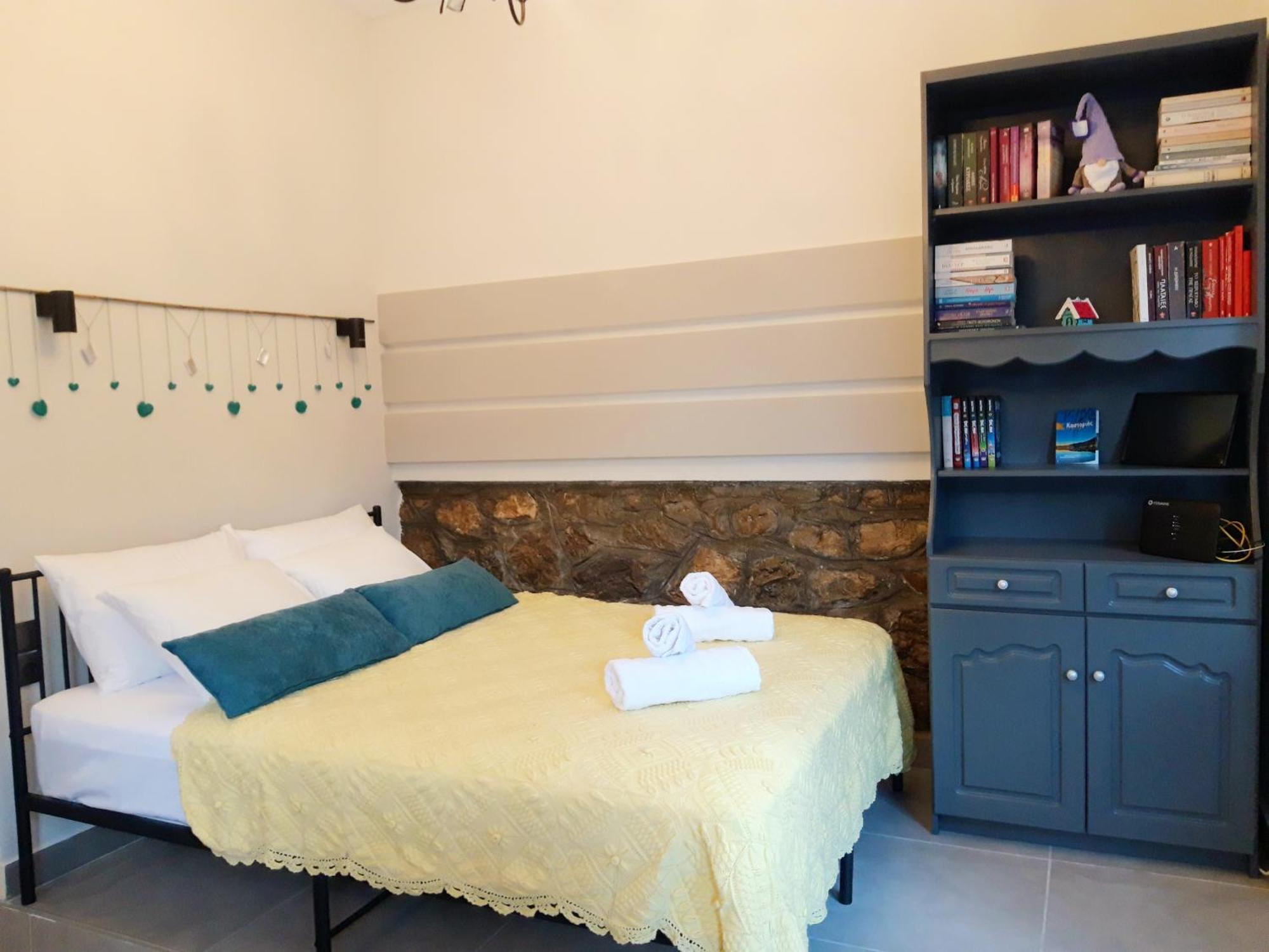 Apartamento Kastoria Book House With Yard Exterior foto